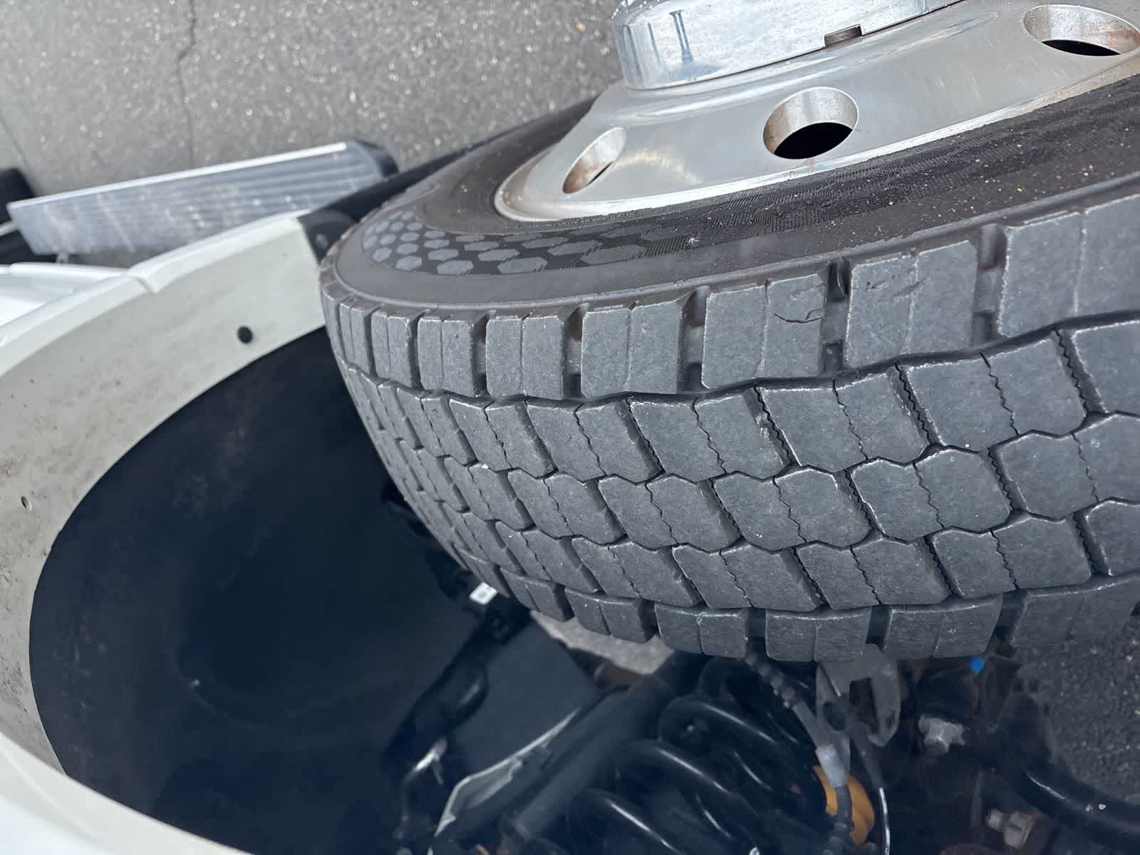 Thumbnail: 2024 Ford F-450 - 30