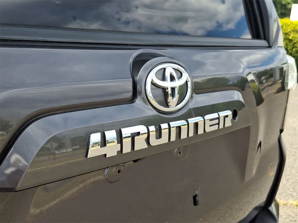 Thumbnail: 2019 Toyota 4Runner - 28