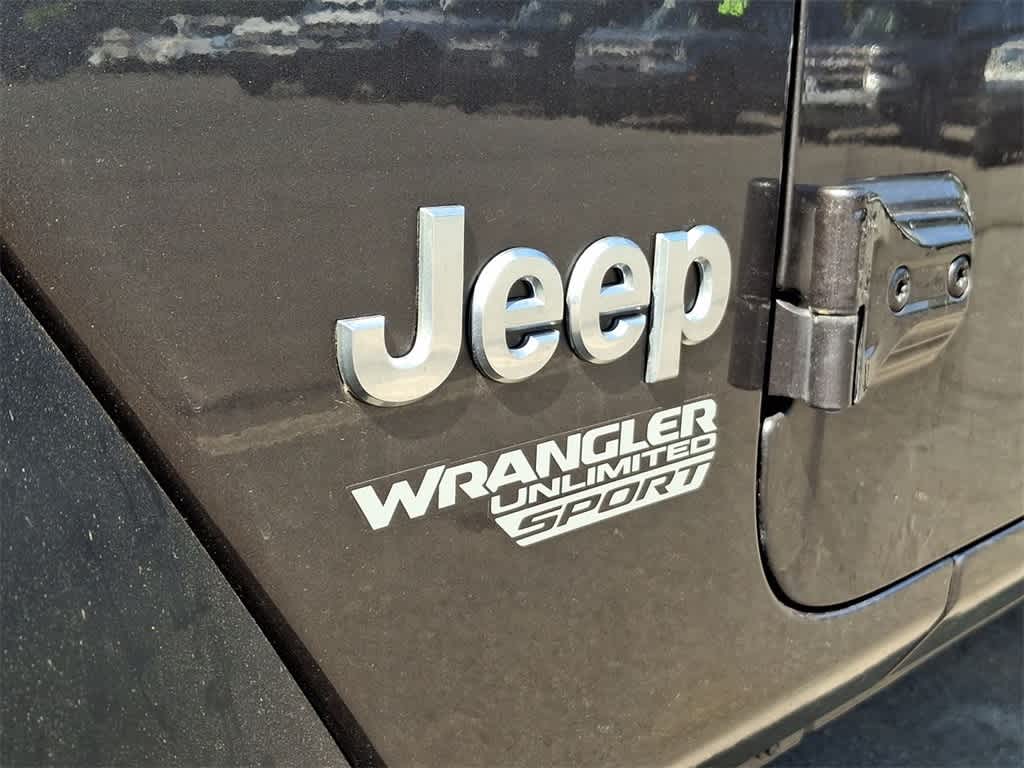 Thumbnail: 2019 Jeep Wrangler - 28