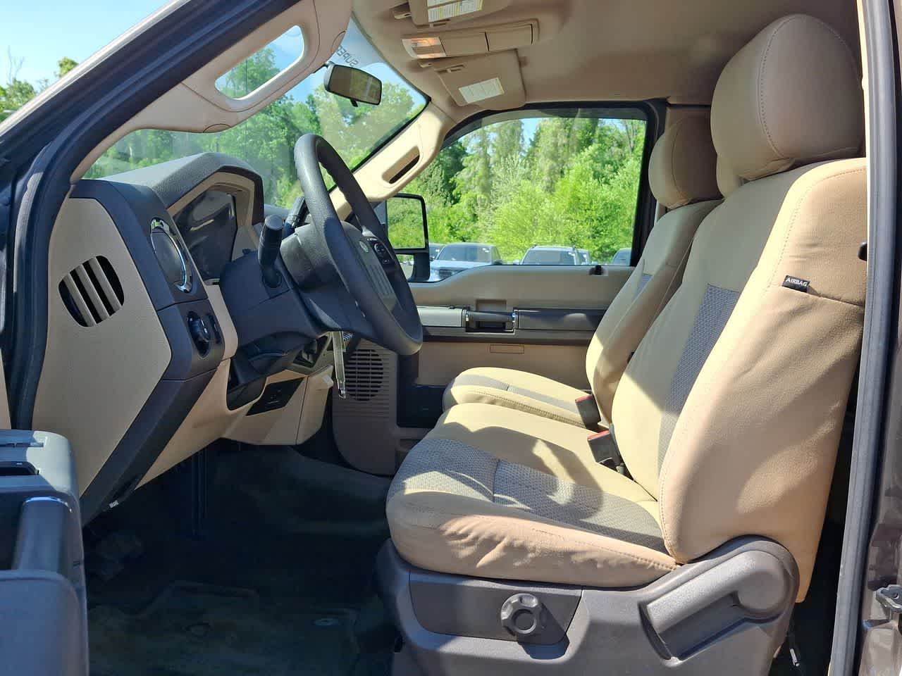 Thumbnail: 2015 Ford F-250 - 17