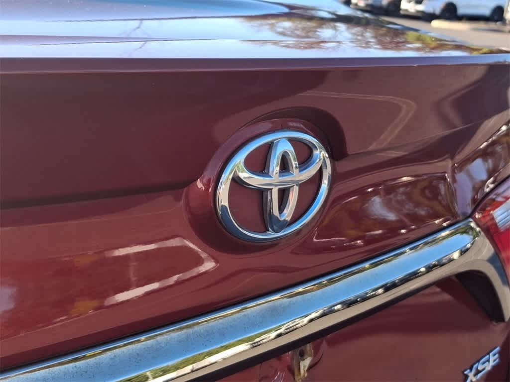 Thumbnail: 2015 Toyota Camry - 28