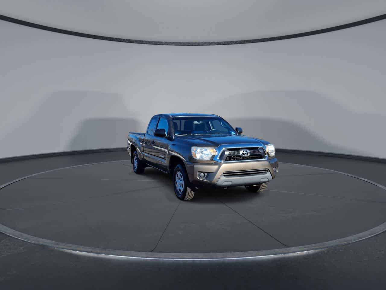 Thumbnail: 2013 Toyota Tacoma - 2