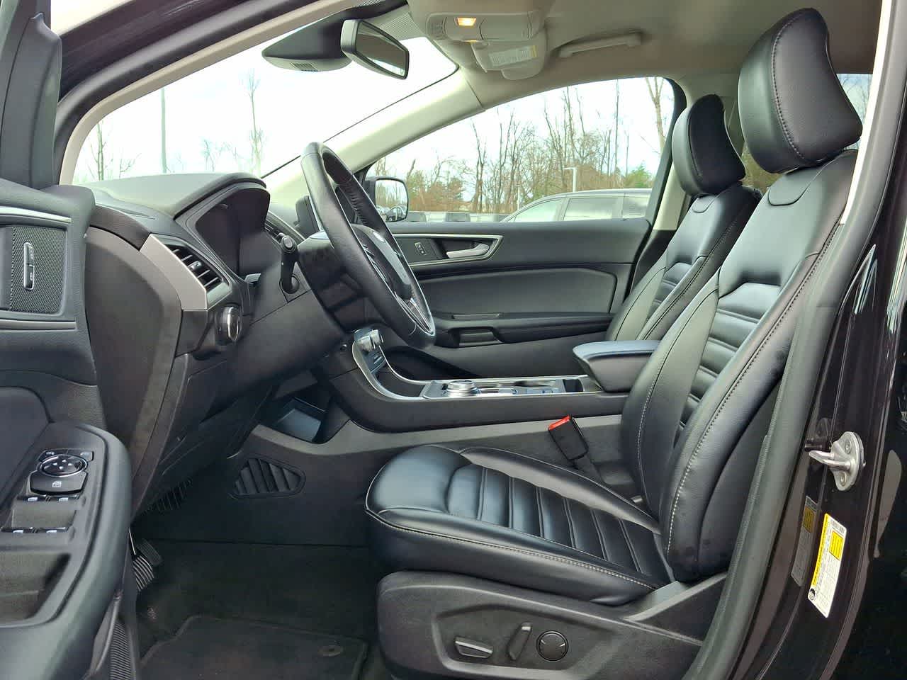 Thumbnail: 2024 Ford Edge - 17