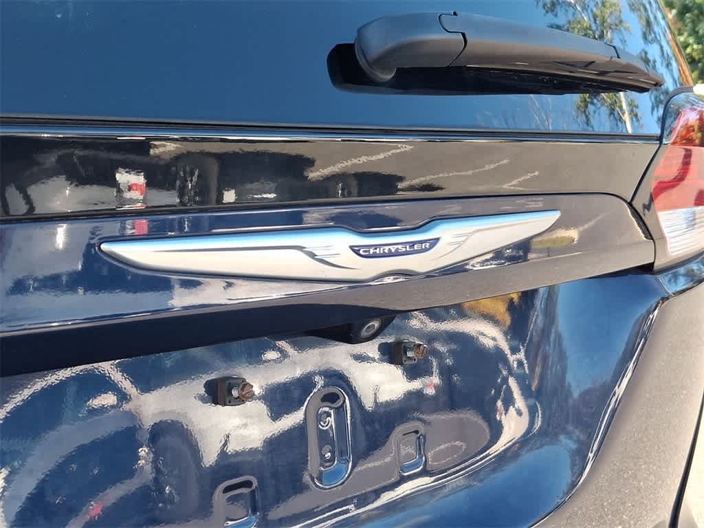 Thumbnail: 2019 Chrysler Pacifica - 28