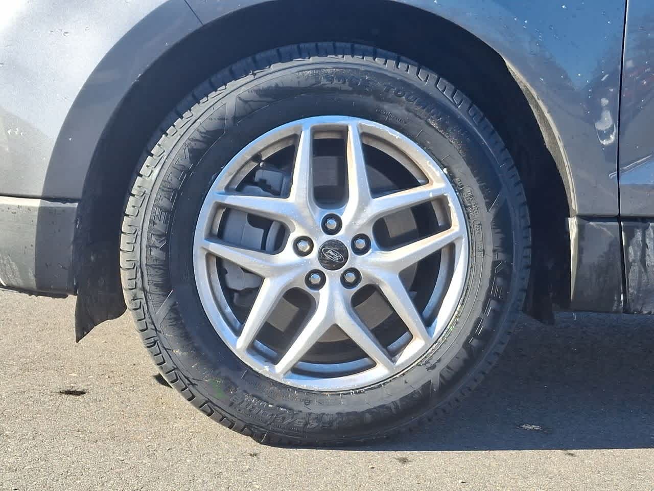 Thumbnail: 2024 Ford Edge - 29