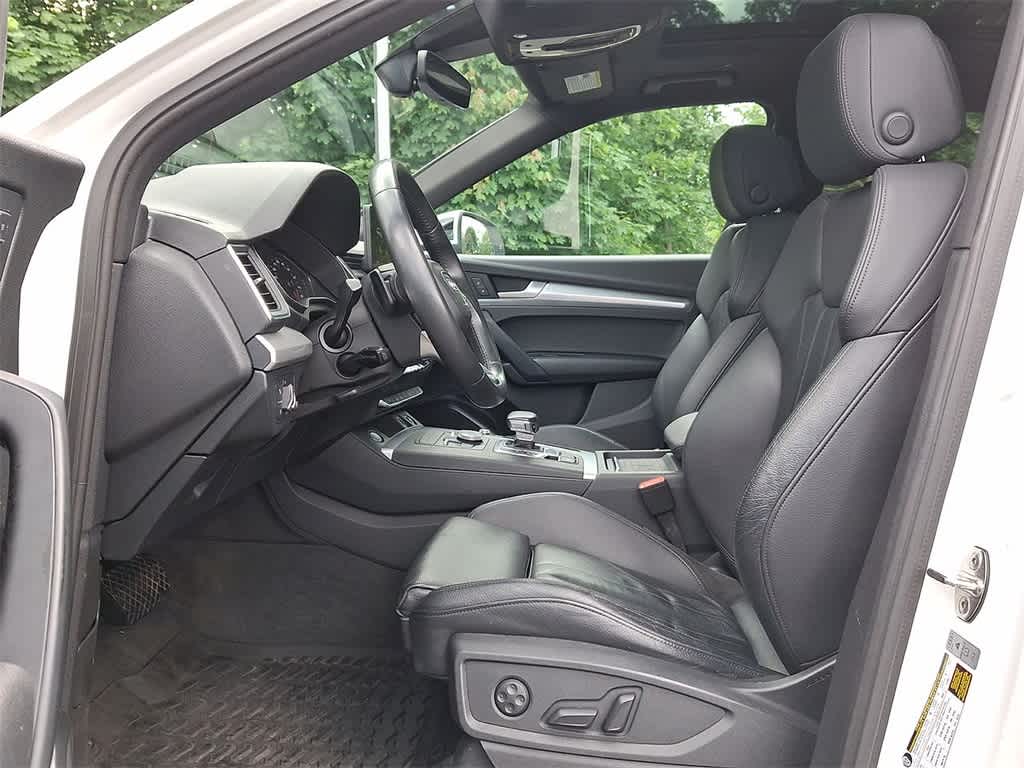 2020 Audi Q5  11