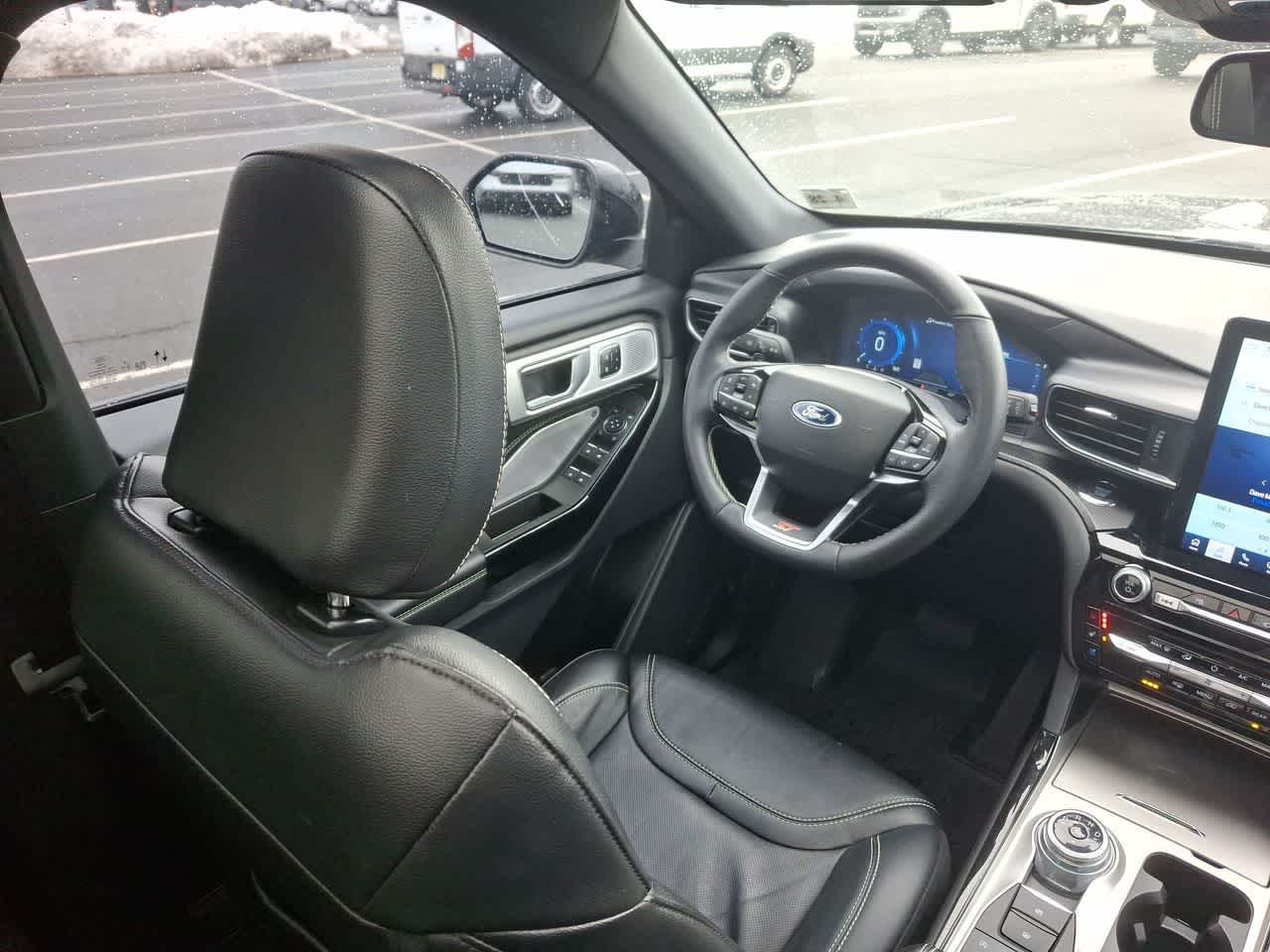 Thumbnail: 2023 Ford Explorer - 15