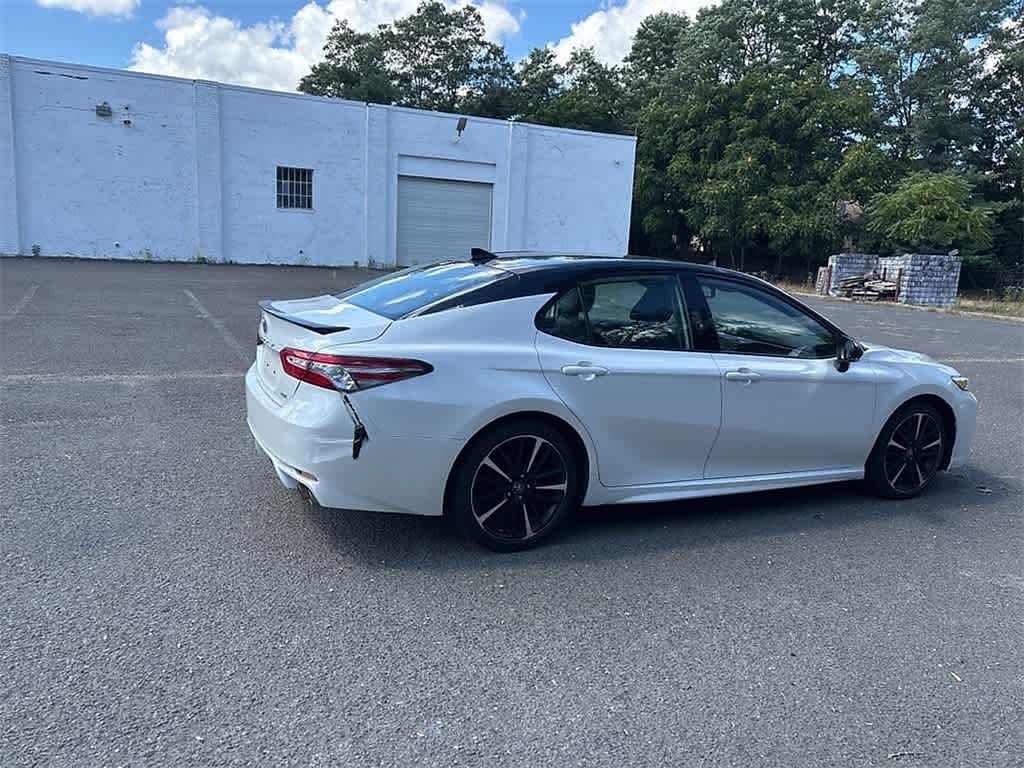 Thumbnail: 2019 Toyota Camry - 14