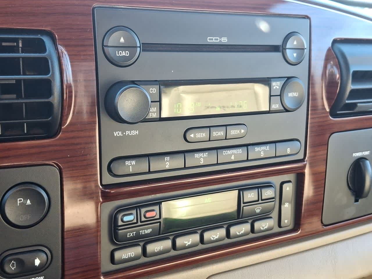 Thumbnail: 2006 Ford F-350 - 20