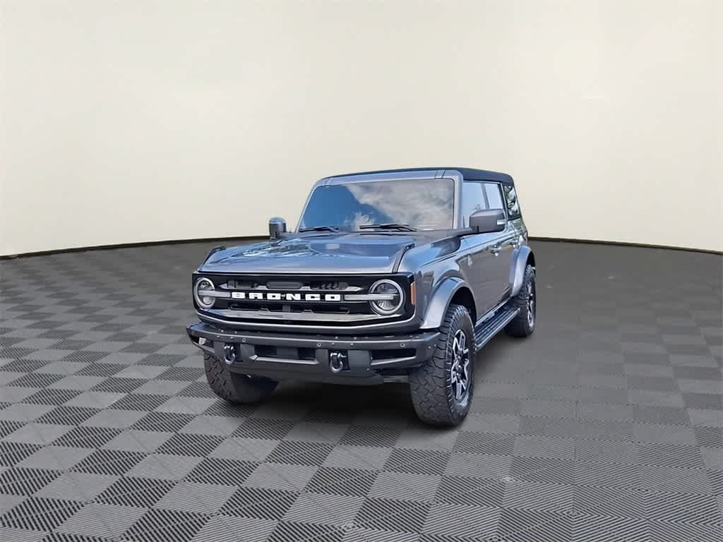 Thumbnail: 2021 Ford Bronco - 3