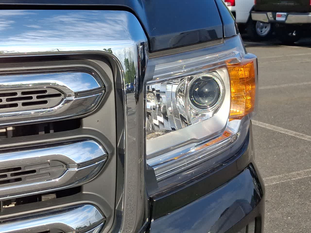 Thumbnail: 2016 GMC Canyon - 30