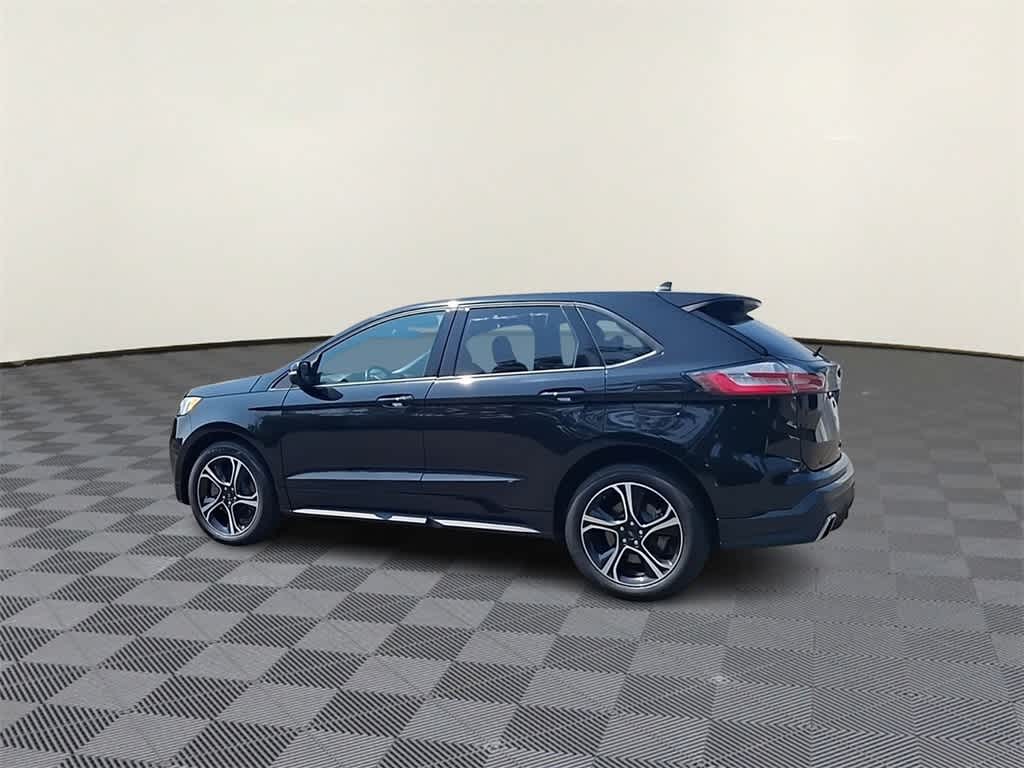 Thumbnail: 2023 Ford Edge - 6