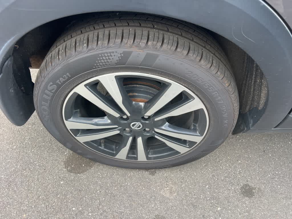 Thumbnail: 2019 Nissan Kicks - 5