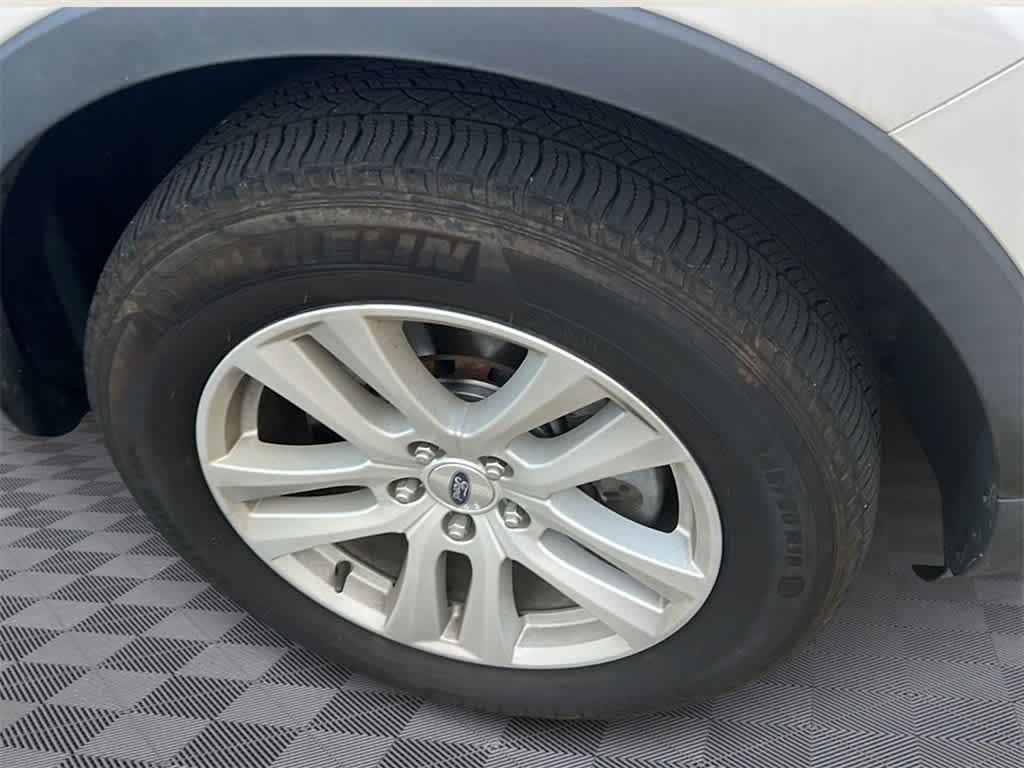 2018 Ford Explorer XLT 4