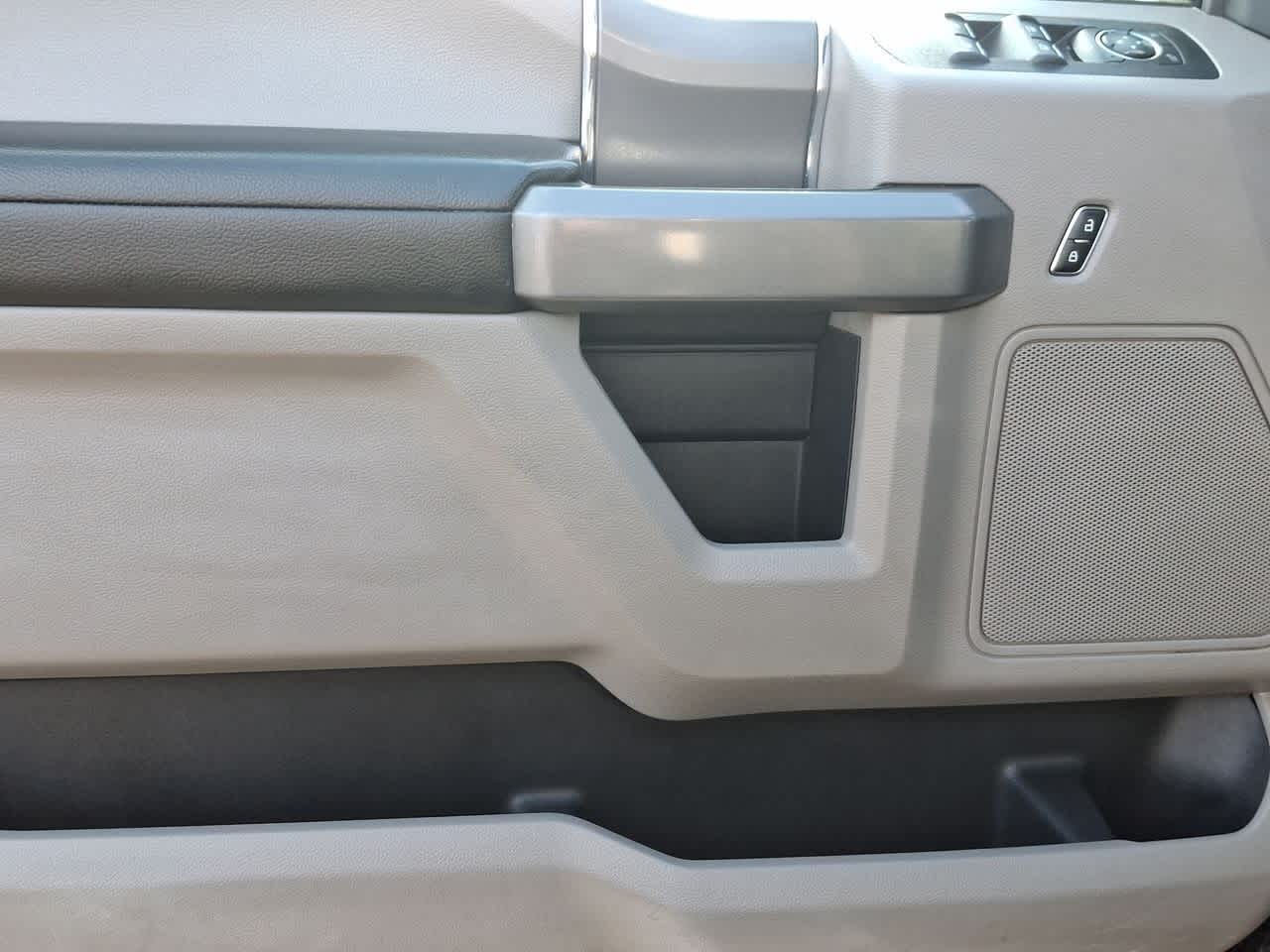 Thumbnail: 2018 Ford F-150 - 16