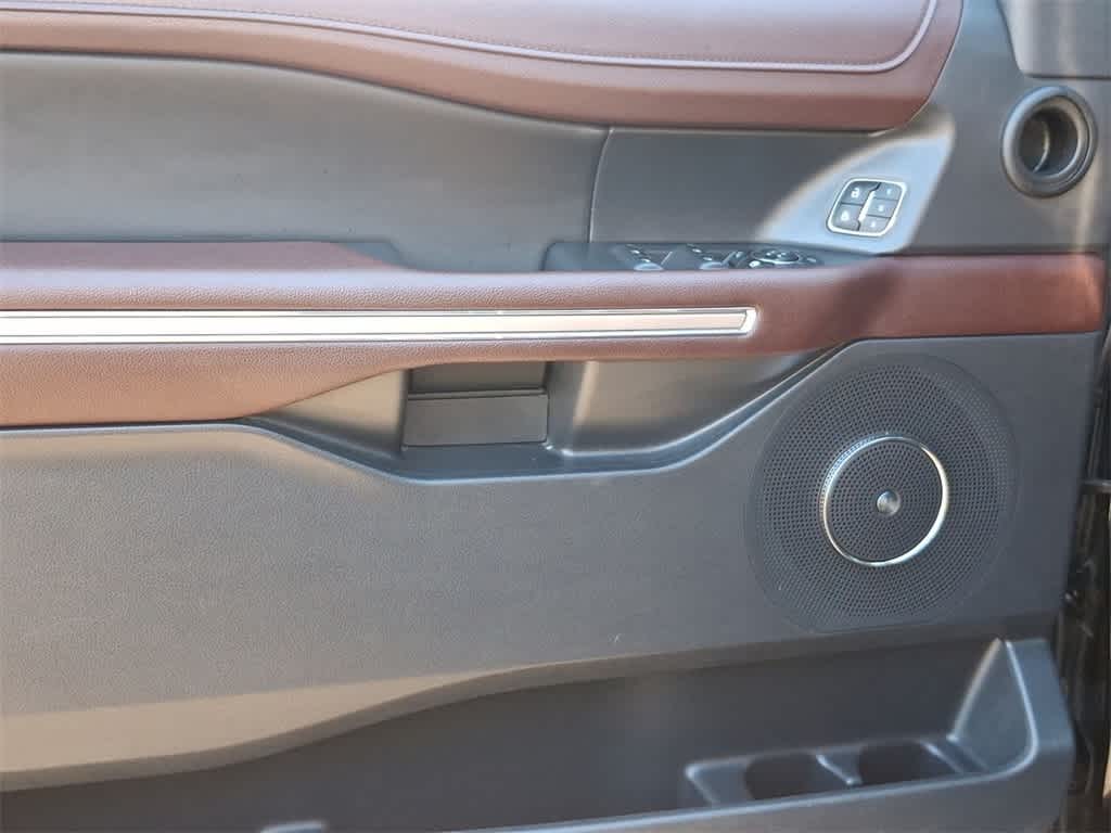 Thumbnail: 2023 Ford Expedition - 16