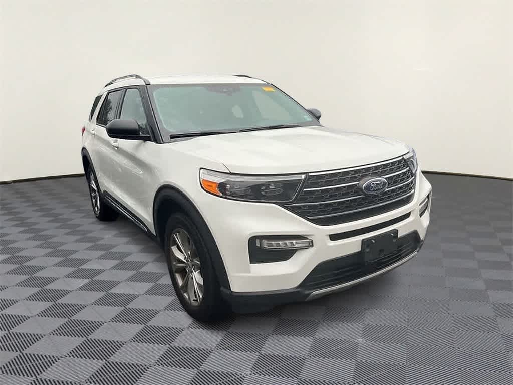 Thumbnail: 2022 Ford Explorer - 3