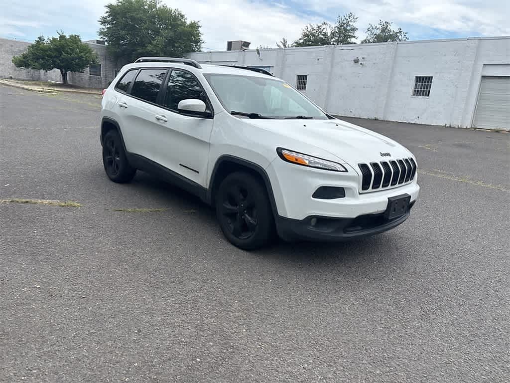 Thumbnail: 2016 Jeep Cherokee - 7