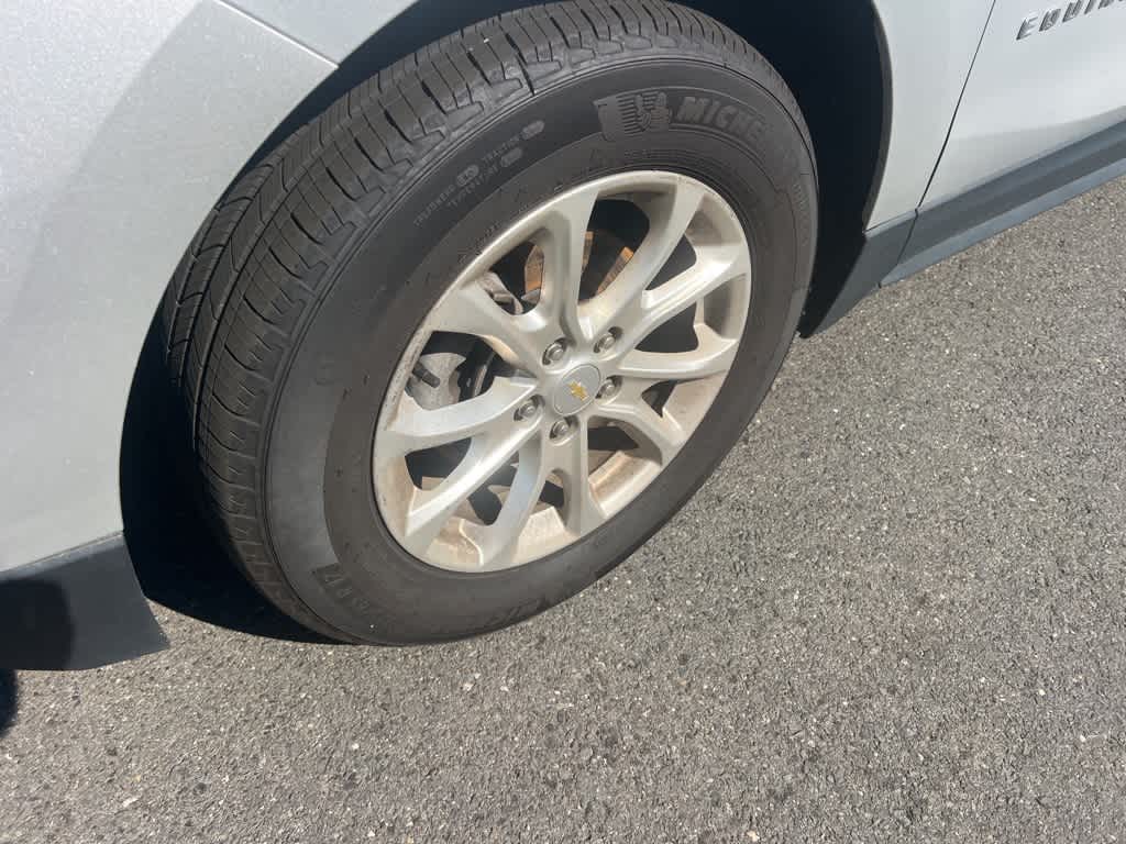 Thumbnail: 2020 Chevrolet Equinox - 10