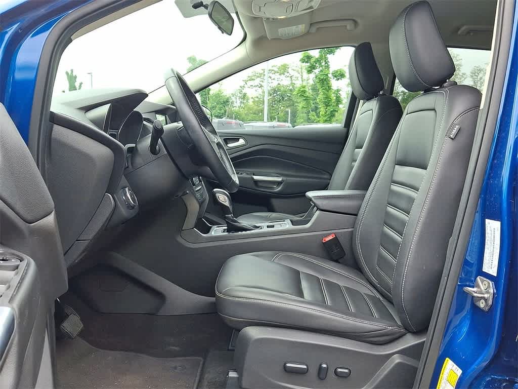 2019 Ford Escape SEL 11