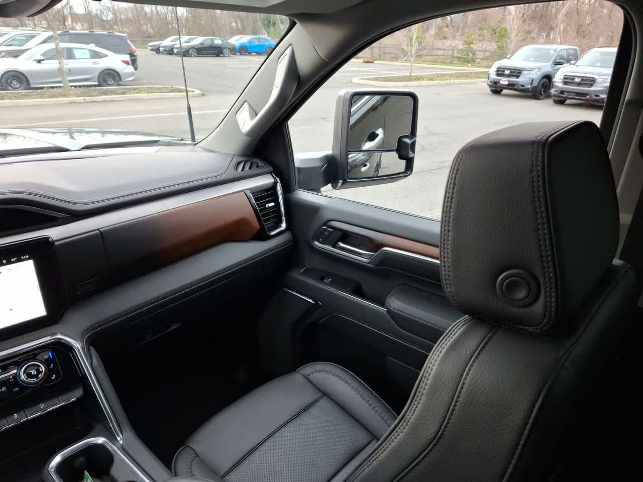 Thumbnail: 2024 GMC Sierra 2500 - 11