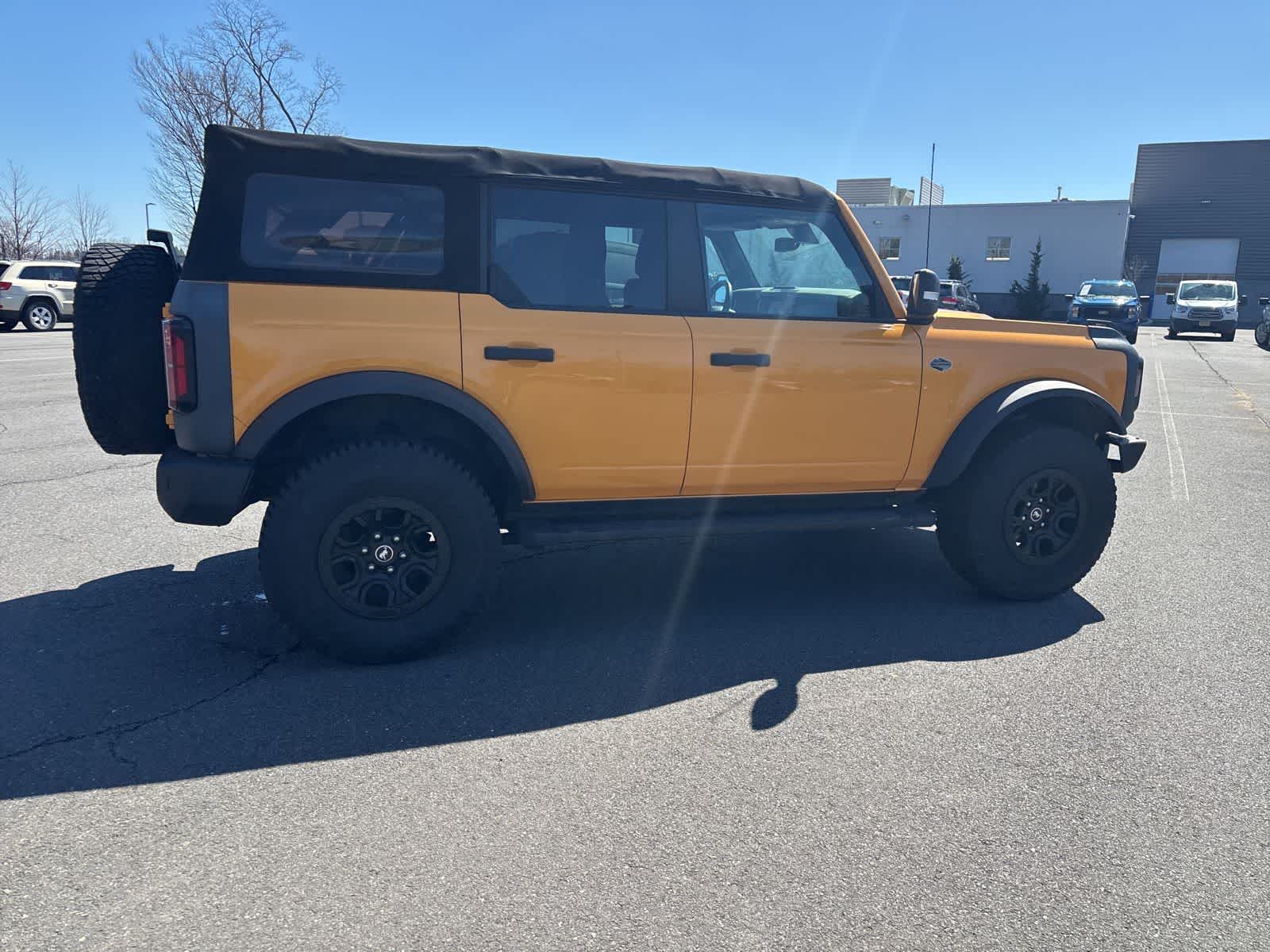 Thumbnail: 2022 Ford Bronco - 13