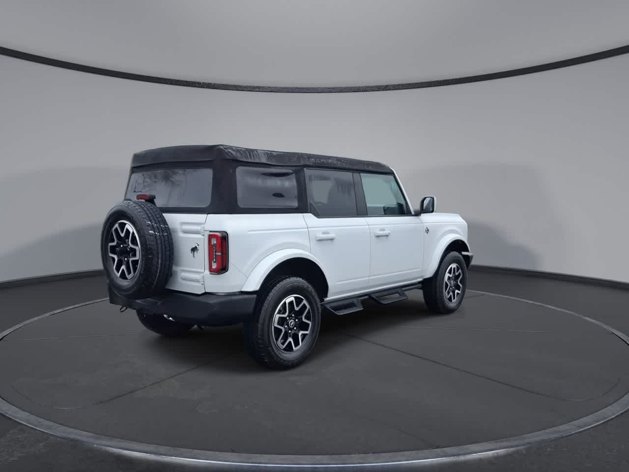 Thumbnail: 2024 Ford Bronco - 8