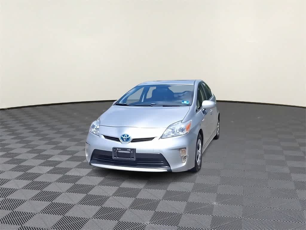 Thumbnail: 2014 Toyota Prius - 3