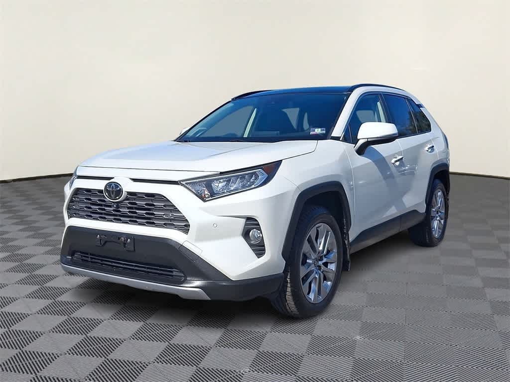 Thumbnail: 2019 Toyota RAV4 - 1