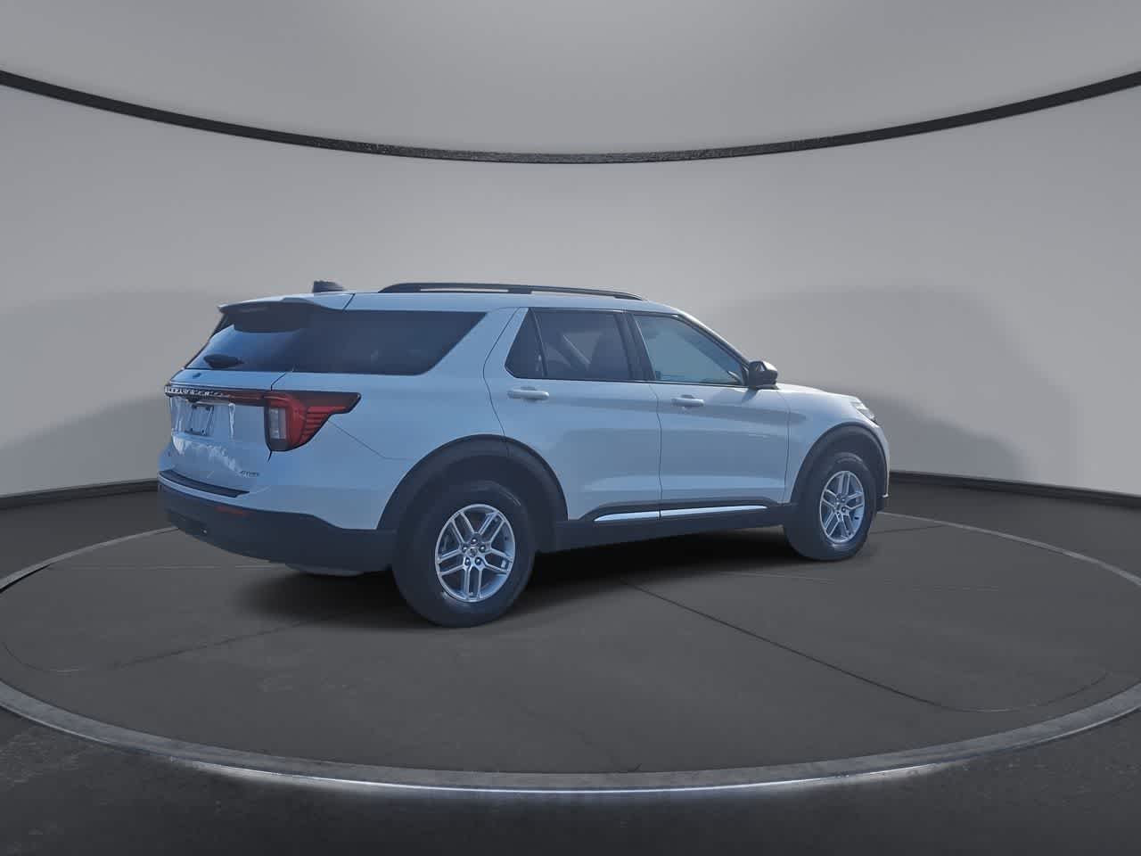 Thumbnail: 2025 Ford Explorer - 8