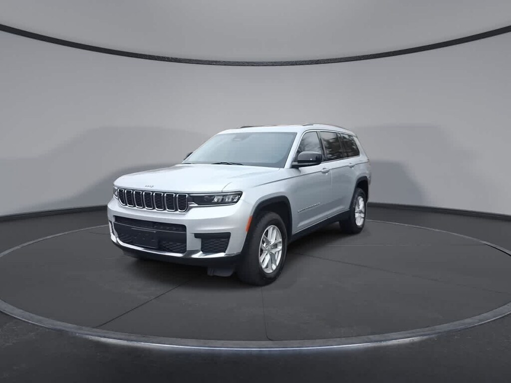 Used 2021 Jeep Grand Cherokee L Laredo SUV