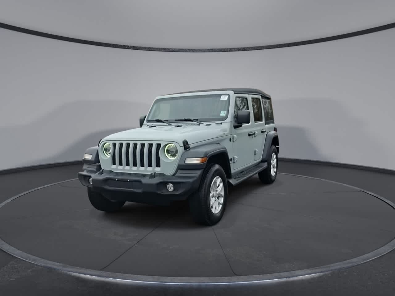 Thumbnail: 2023 Jeep Wrangler - 3