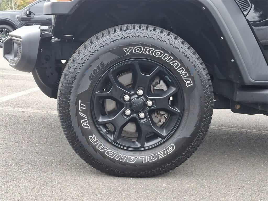 Thumbnail: 2021 Jeep Wrangler - 29