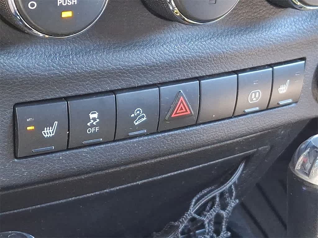 Thumbnail: 2013 Jeep Wrangler - 18