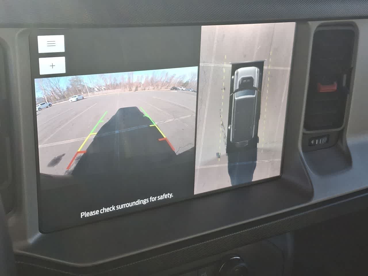 Thumbnail: 2022 Ford Bronco - 21