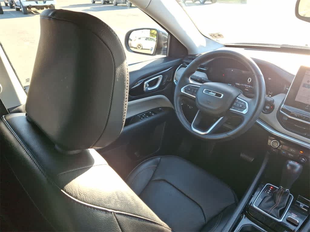 Thumbnail: 2022 Jeep Compass - 15