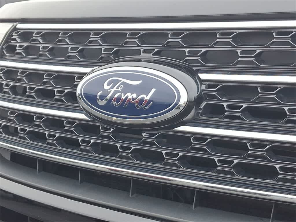 Thumbnail: 2020 Ford Explorer - 28