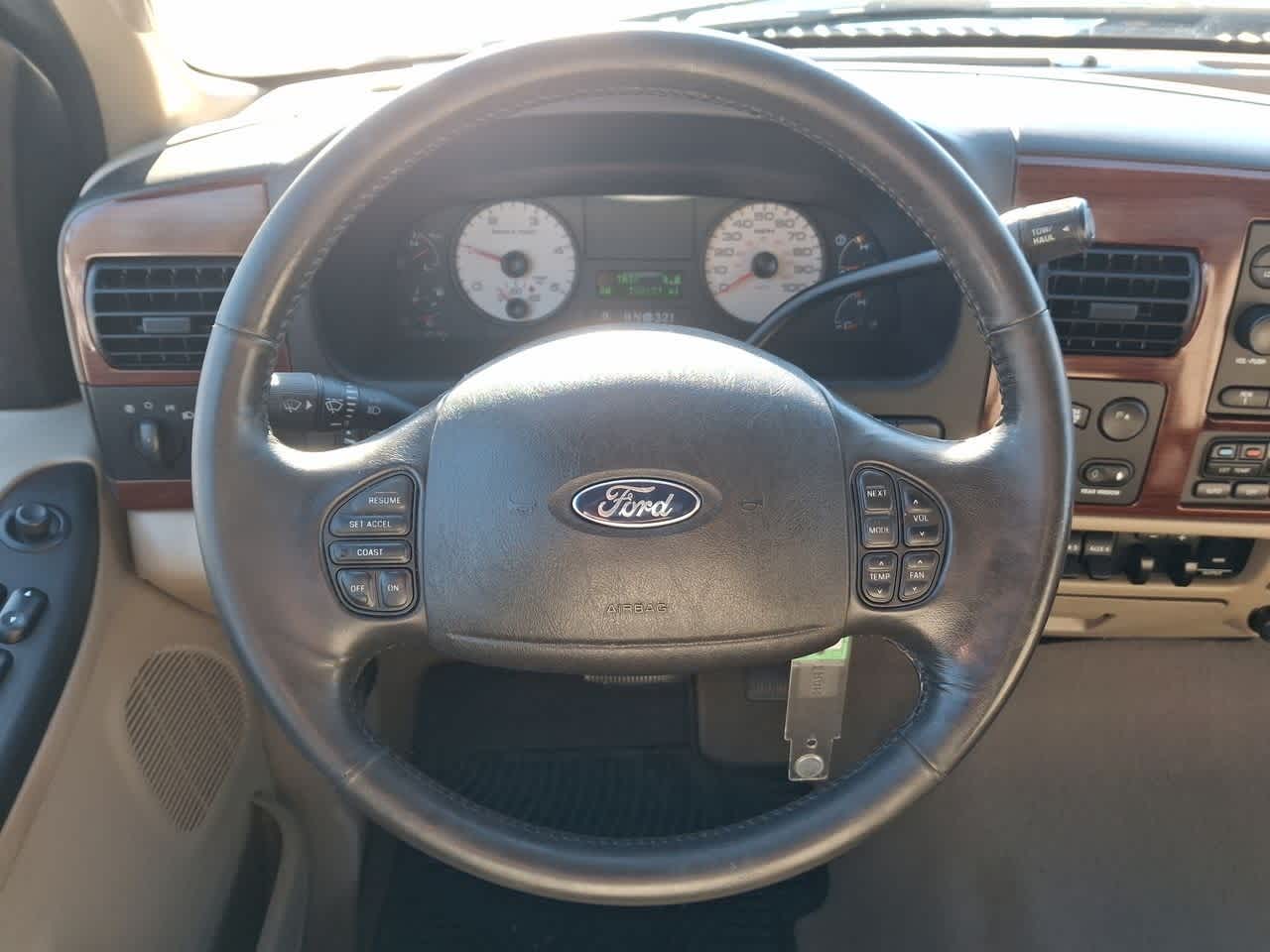 Thumbnail: 2006 Ford F-350 - 21