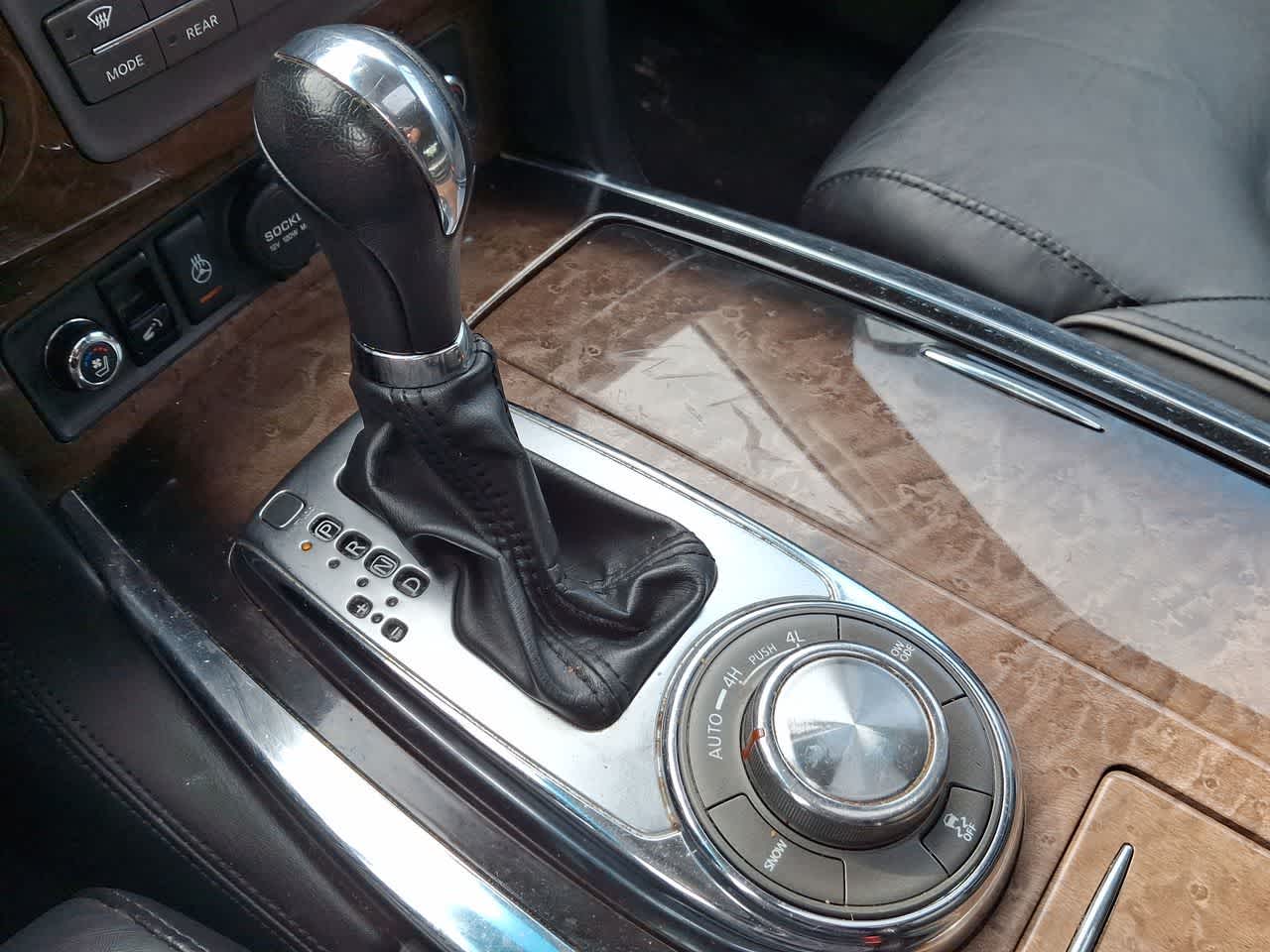 Thumbnail: 2014 INFINITI QX80 - 18