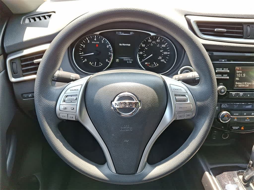 Thumbnail: 2015 Nissan Rogue - 16