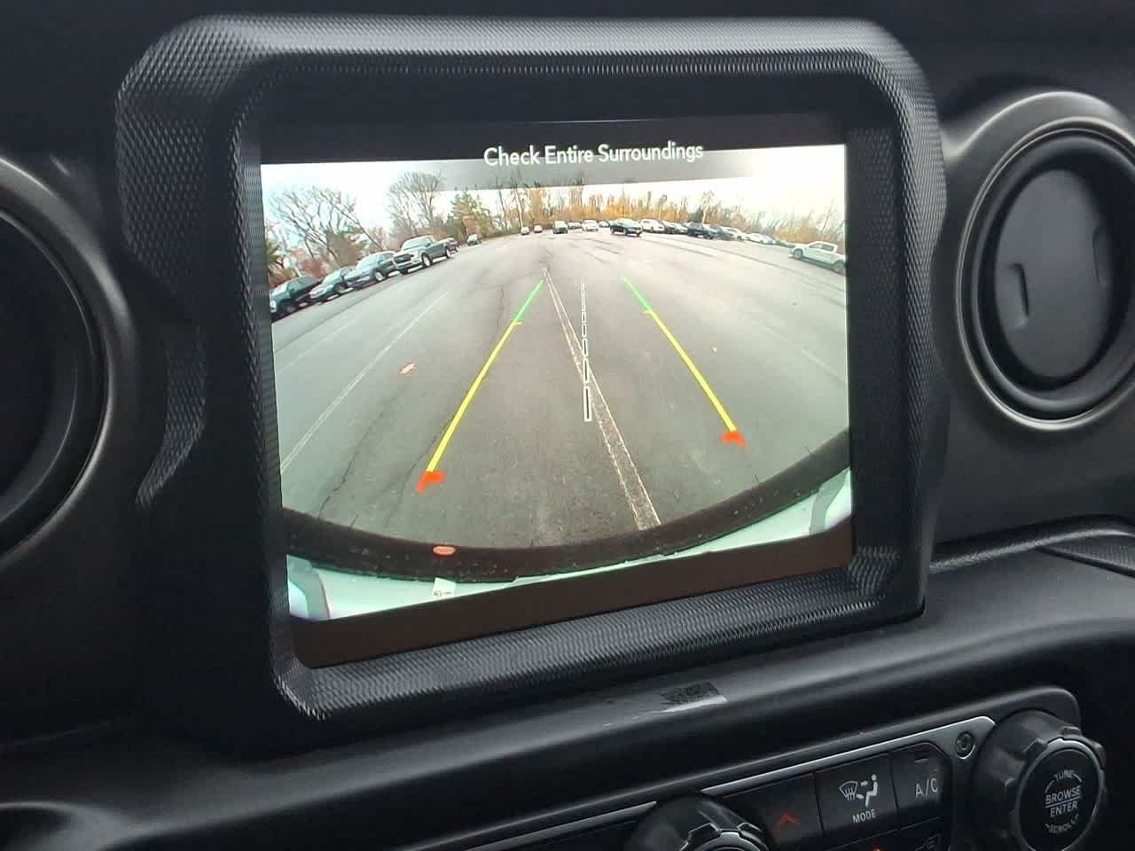 Thumbnail: 2023 Jeep Wrangler - 21