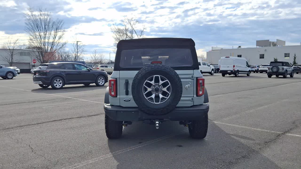 Thumbnail: 2023 Ford Bronco - 7