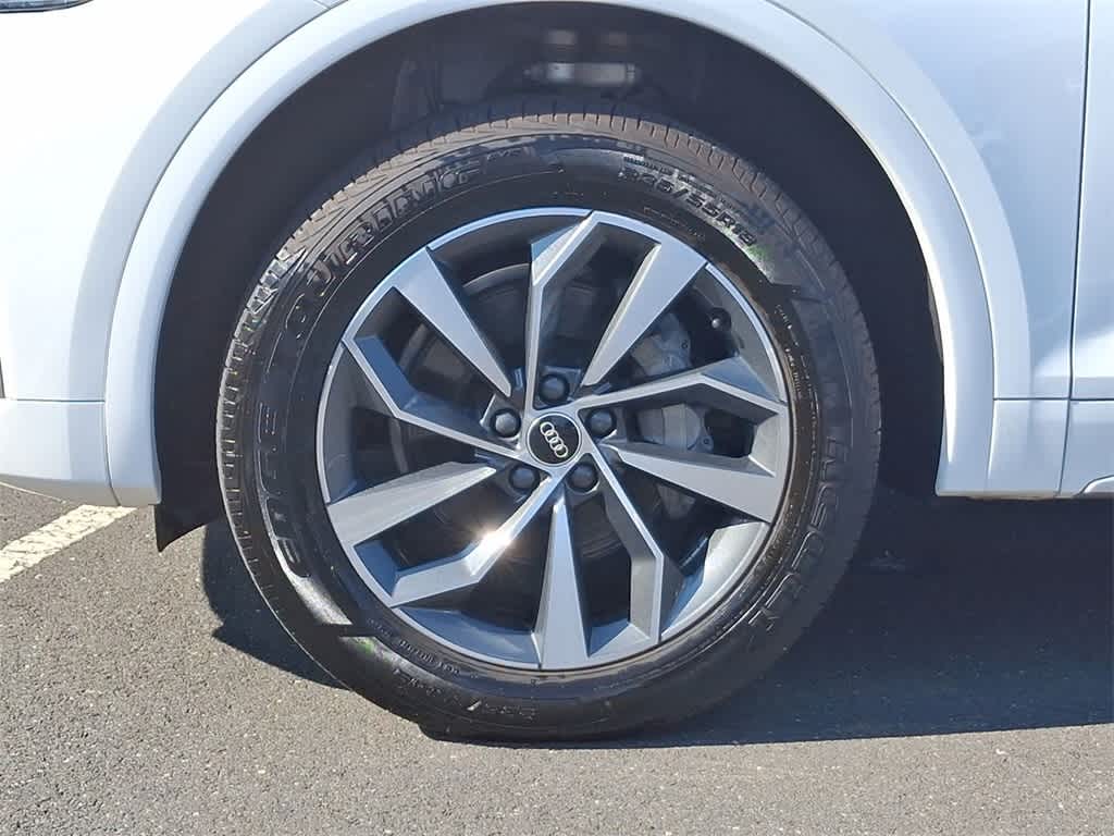 Thumbnail: 2023 Audi Q5 - 29