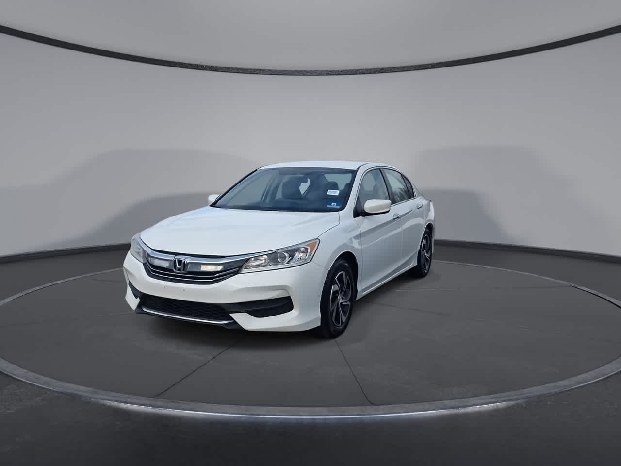 Thumbnail: 2017 Honda Accord - 3