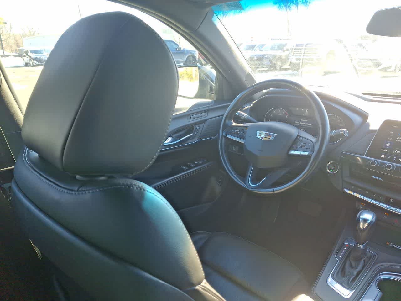 Thumbnail: 2023 Cadillac CT4 - 15