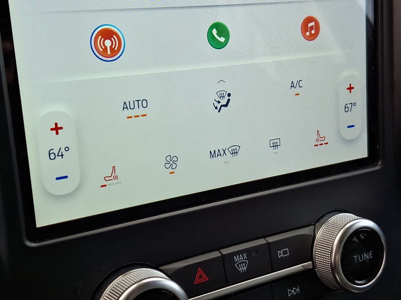 Thumbnail: 2024 Ford Edge - 25