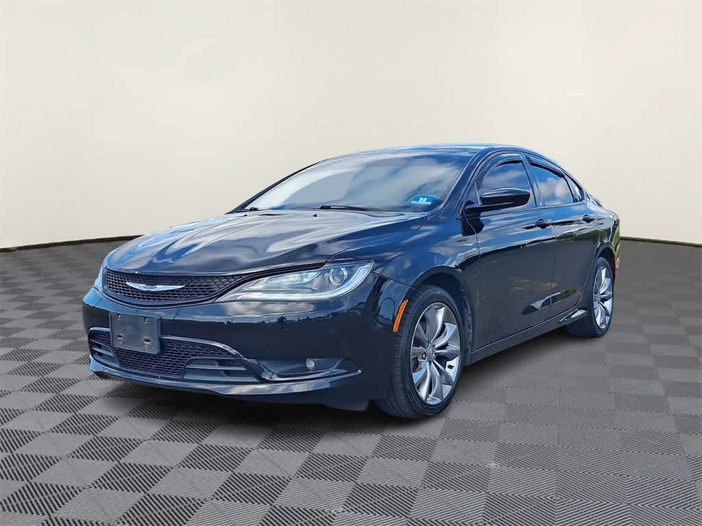 2016 Chrysler 200 S -
                  Eatontown, NJ