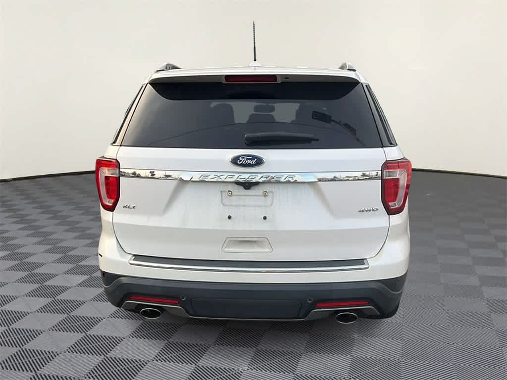 2018 Ford Explorer XLT 7