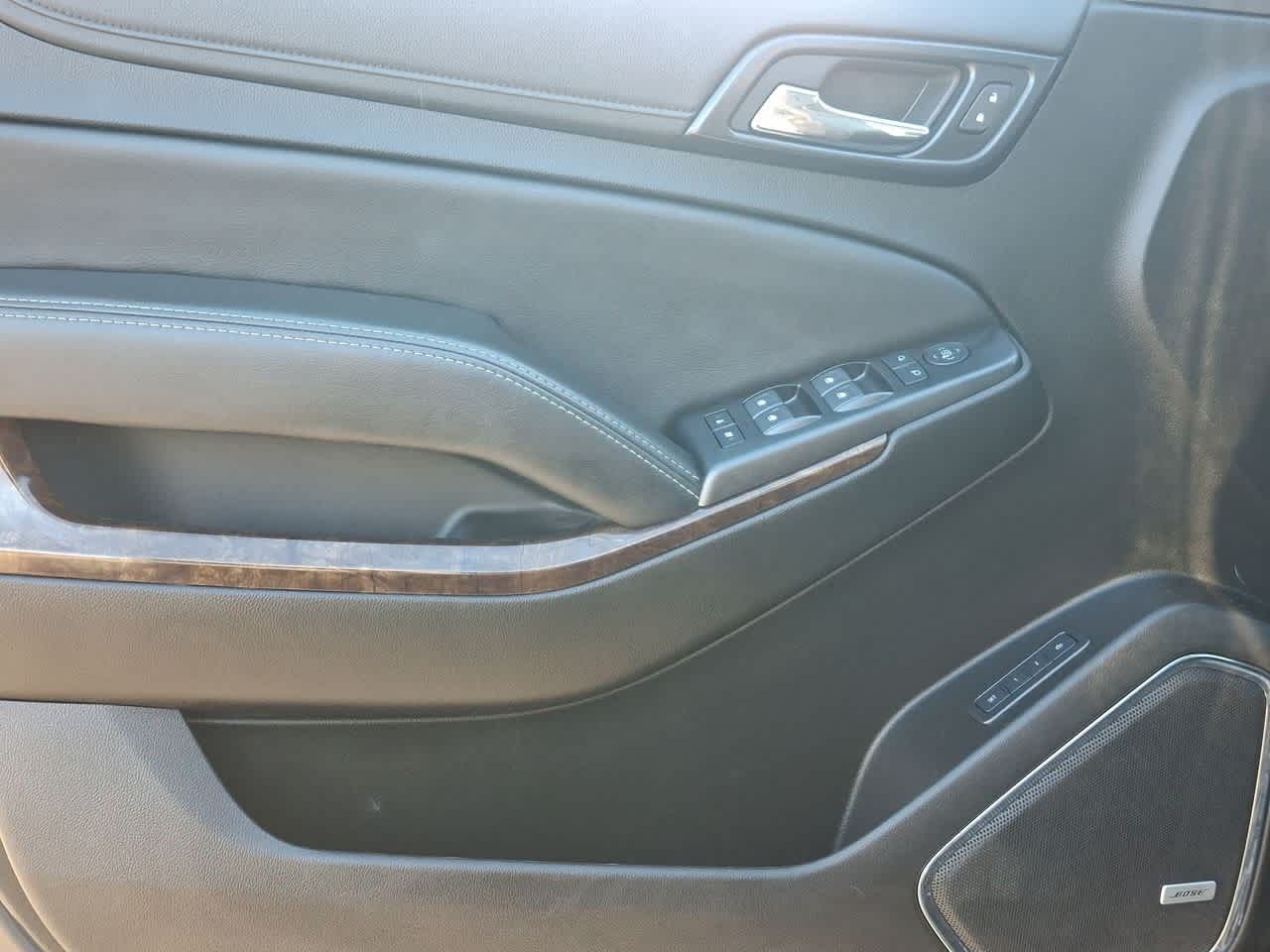 Thumbnail: 2020 Chevrolet Suburban - 16