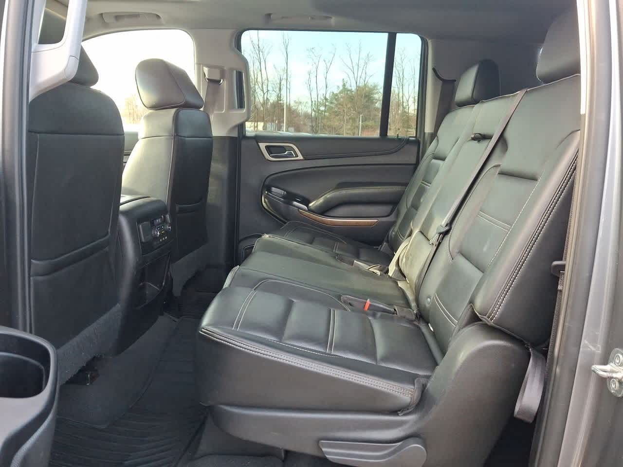 Thumbnail: 2020 GMC Yukon XL - 26